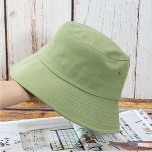Raconteur - Plain Bucket Hat